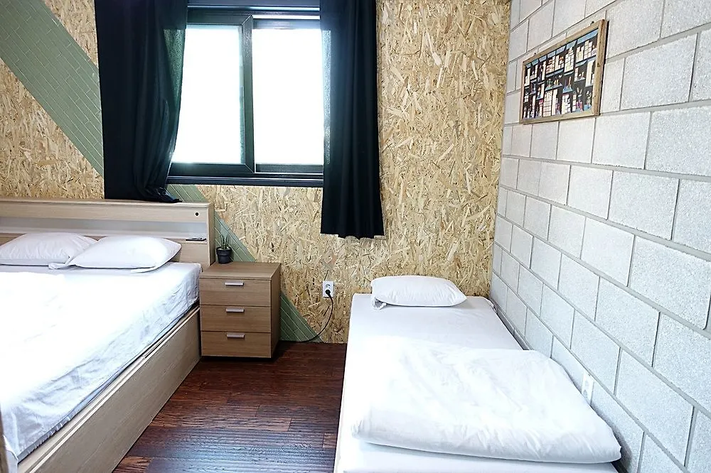 Mosc Hostel Seoul