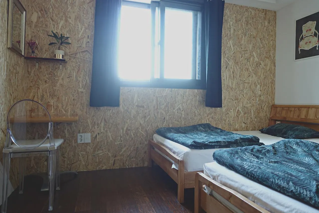 Mosc Hostel Seoul