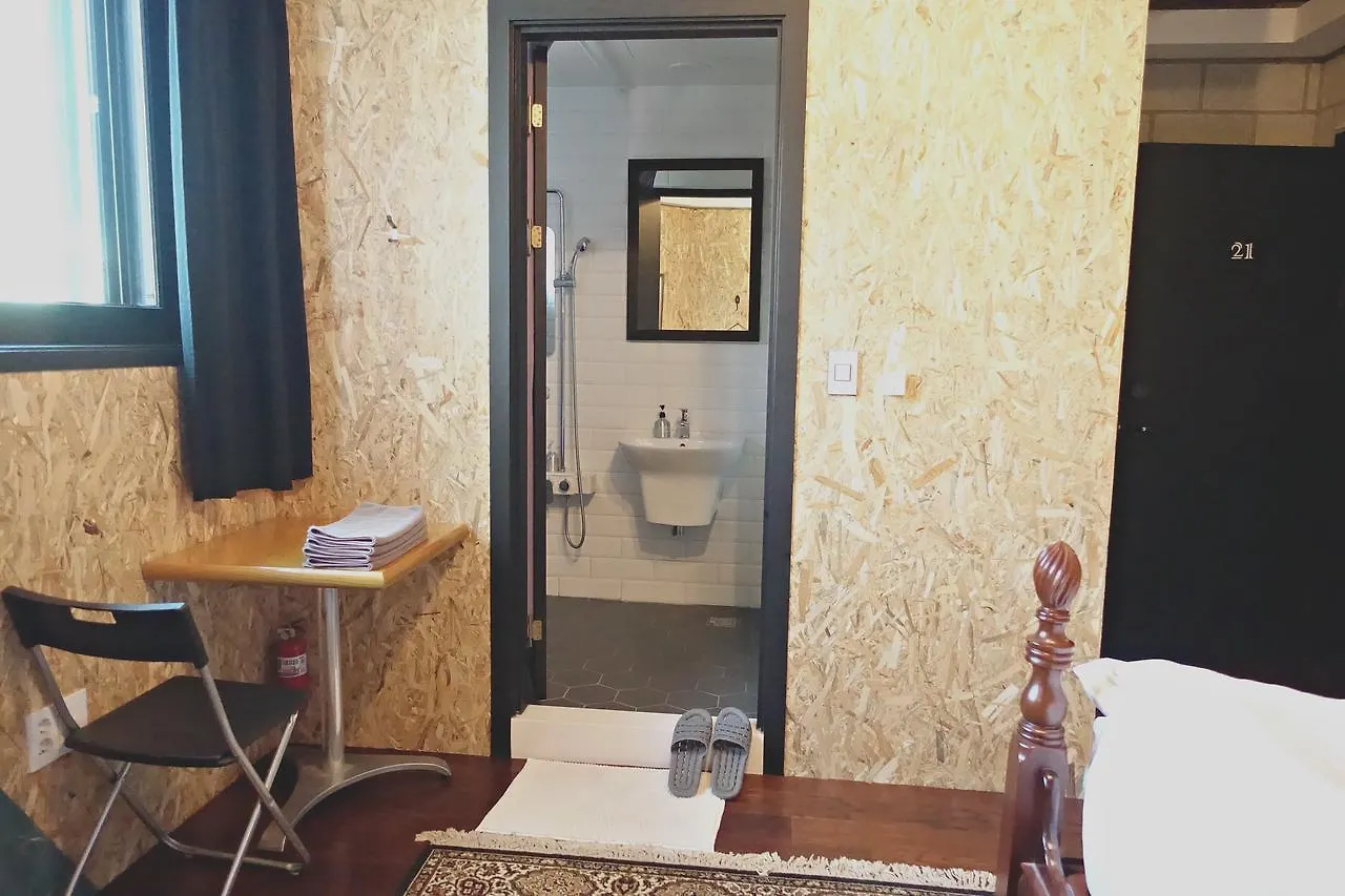 Mosc Hostel Seoul